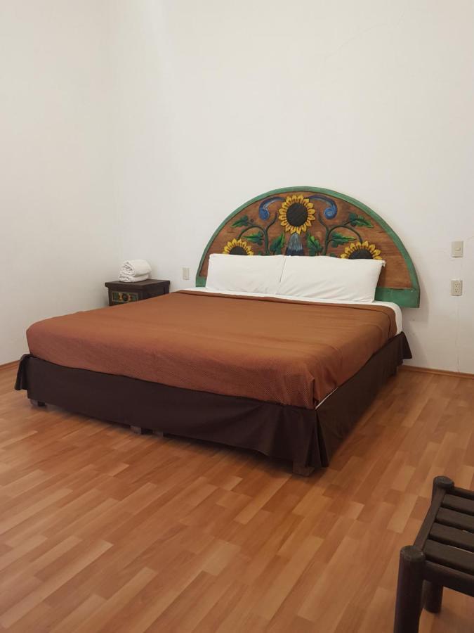 Hotel Meson Mariano Matamoros Querétaro Esterno foto