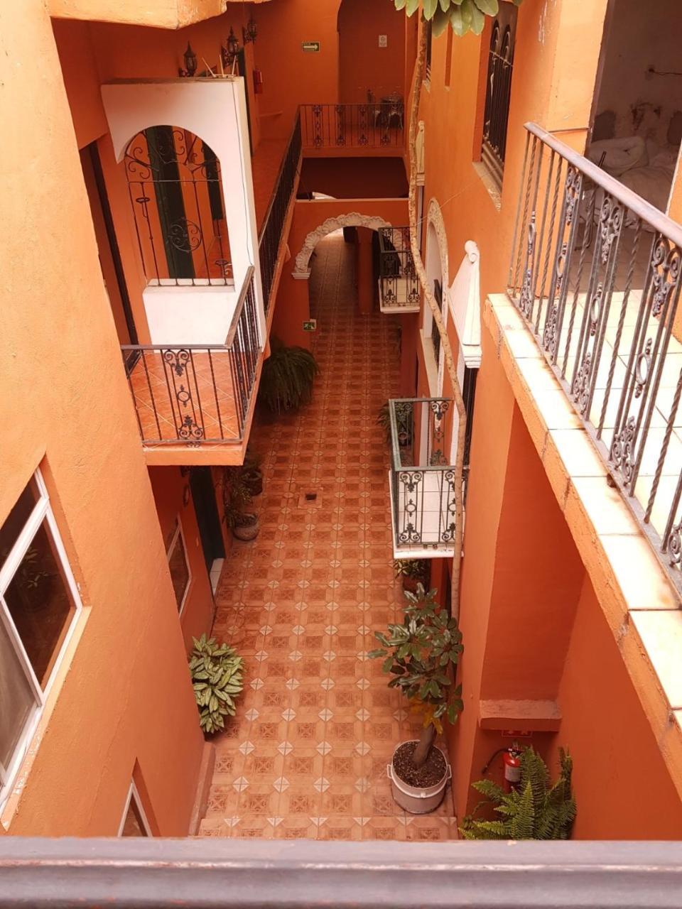 Hotel Meson Mariano Matamoros Querétaro Esterno foto